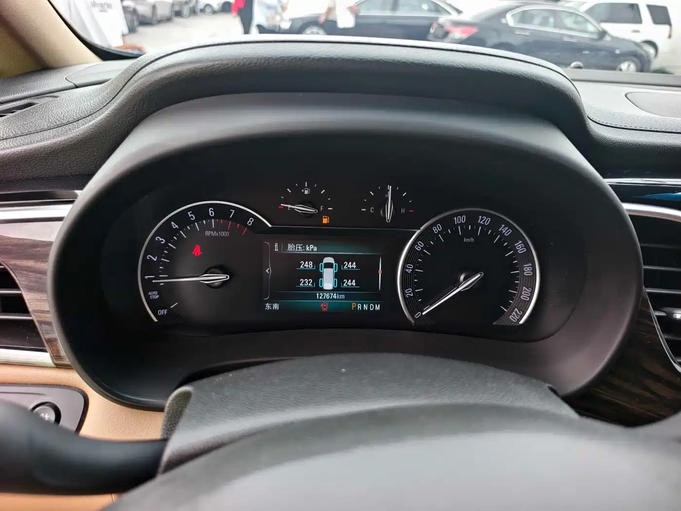 Buick GL8 2017 ES 28T Luxury China V фото 5