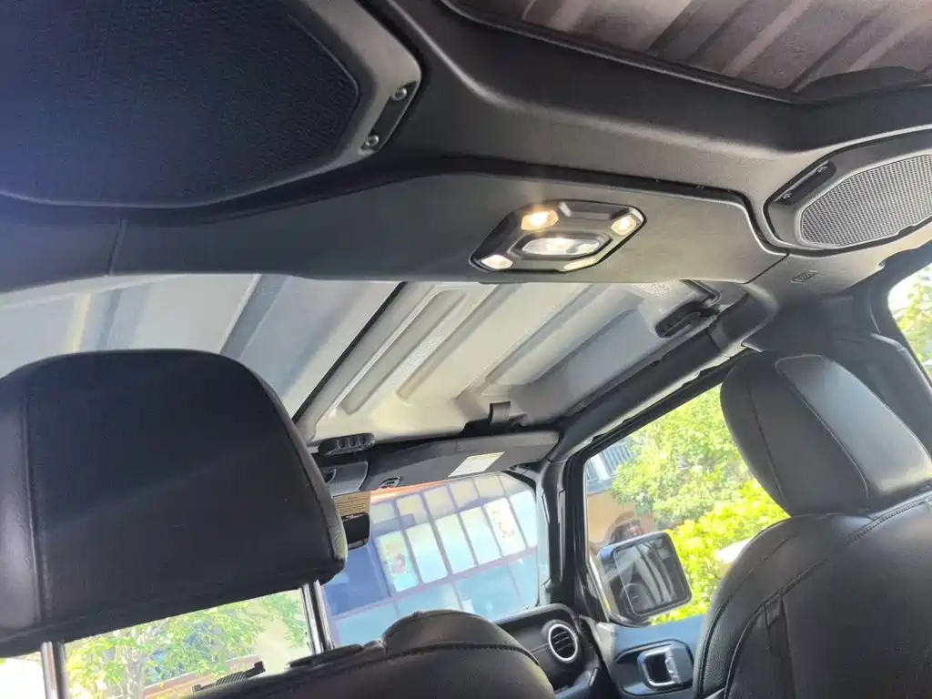 Jeep Wrangler 4xe 2022 2021 4-Door 2.0T 4xe Sahara