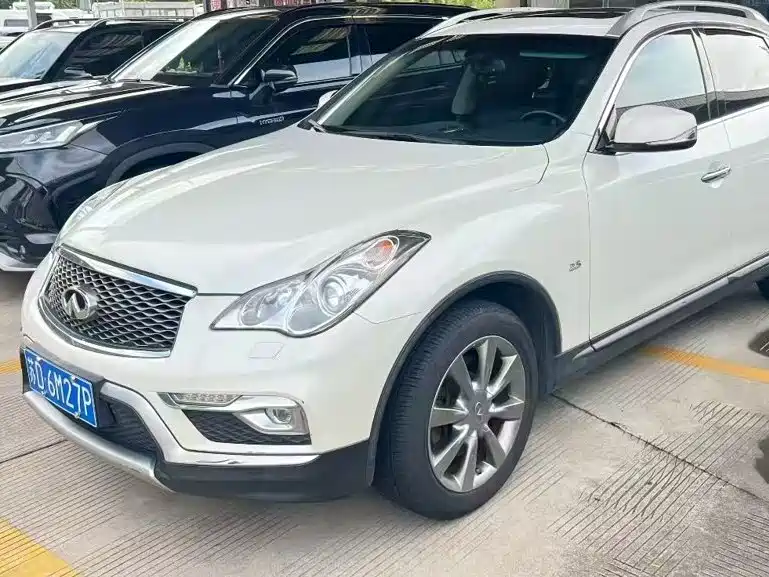 Infiniti QX50 2015 2015 2.5L Comfort Edition