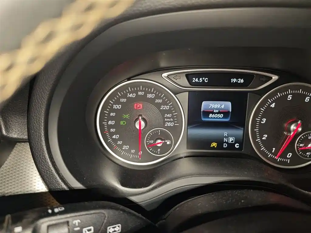 Mercedes-Benz B-Class 2015 B 200 Dynamic фото 5