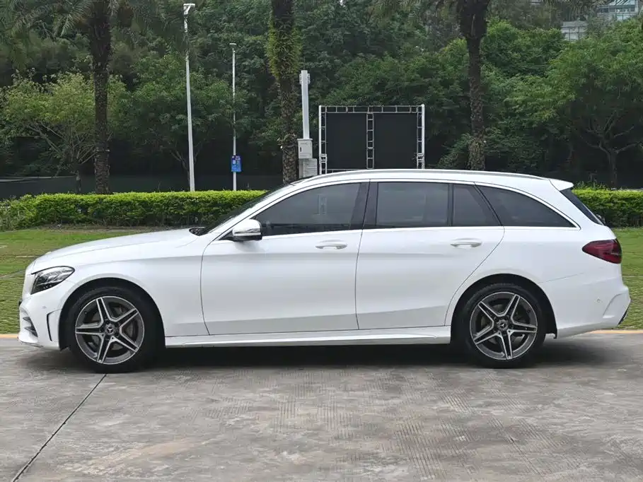 Mercedes-Benz C-Class (Import) 2019 C 260 Estate фото 2