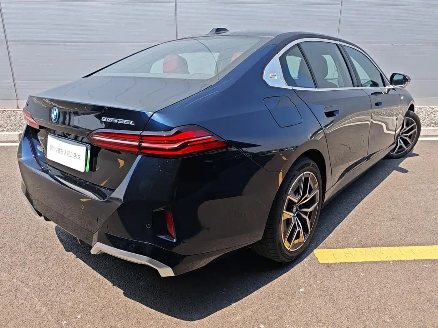 BMW i5 2024 eDrive 35L M Sport Package фото 15