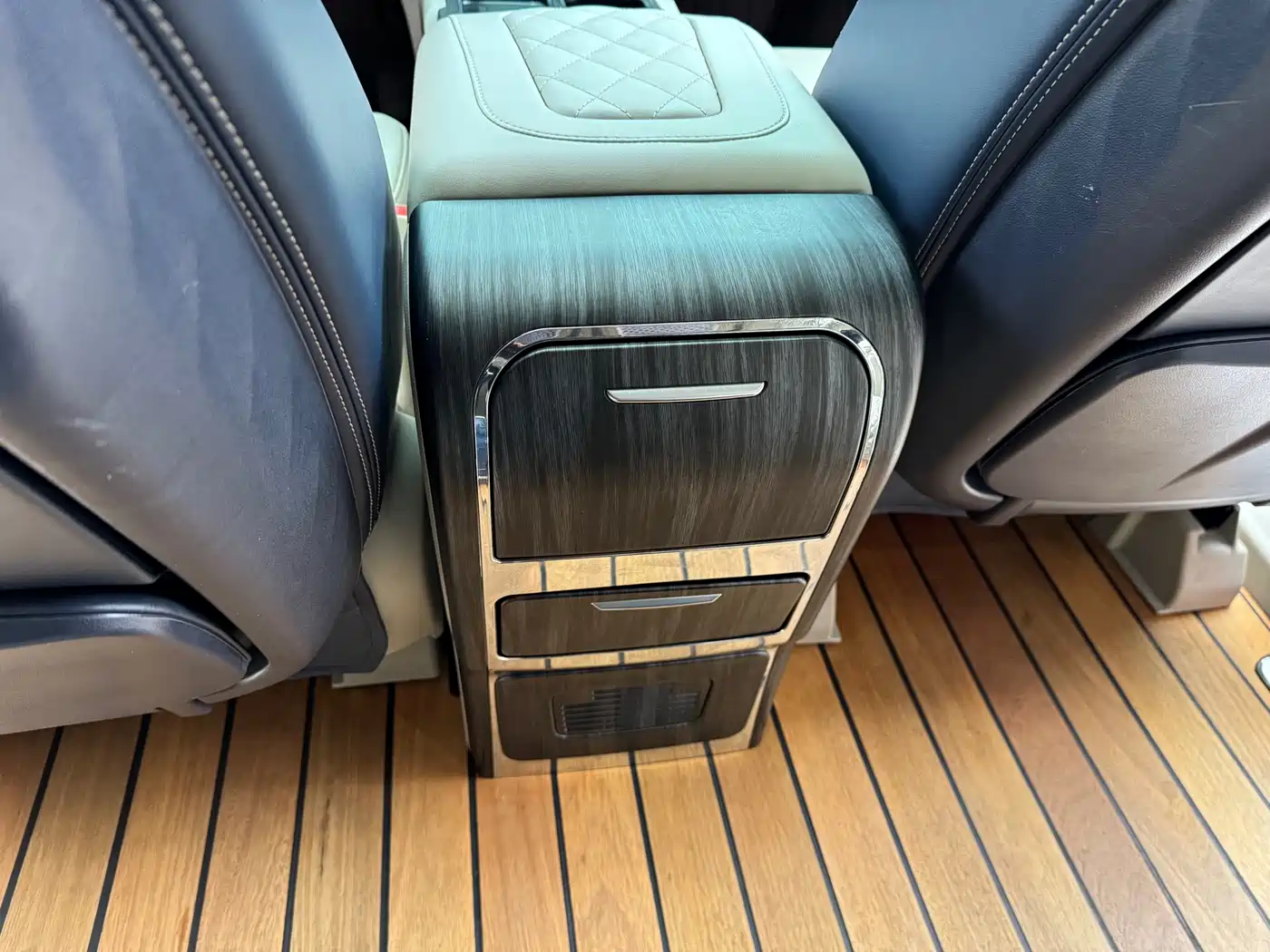 Buick GL8 2022 ES Landmark 653T Comfort фото 14