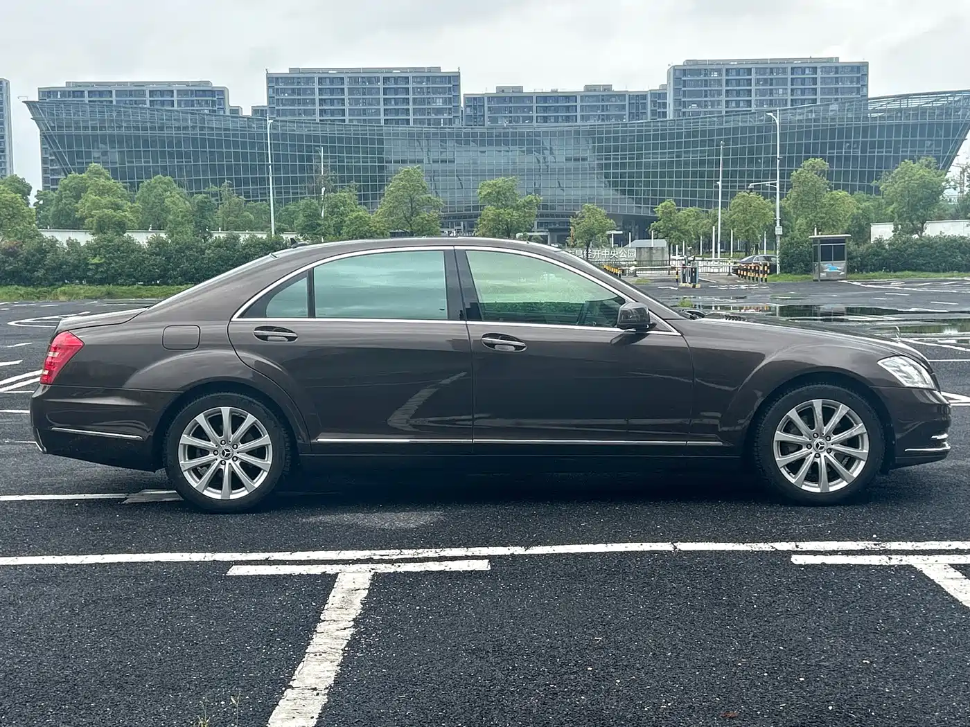 Mercedes-Benz S-Class 2010 S 300 L Business фото 7