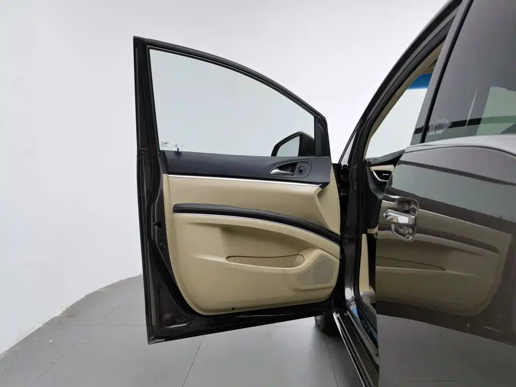Buick GL8 2025 2023 Facelift Land Business Class Luxury