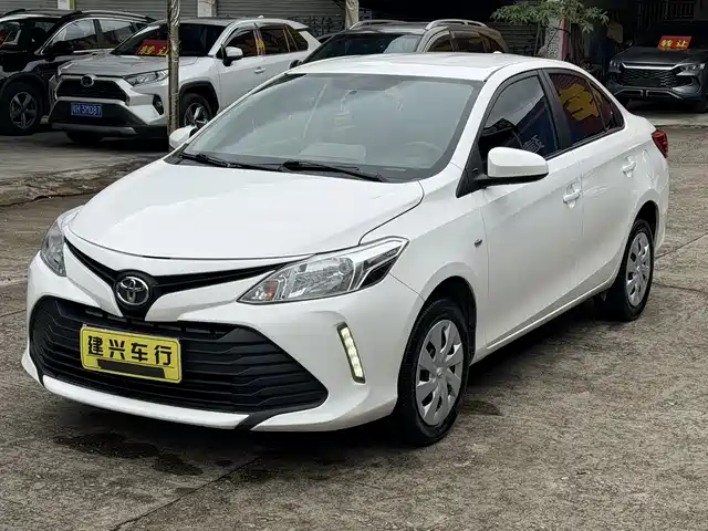 TOYOTA VIOS