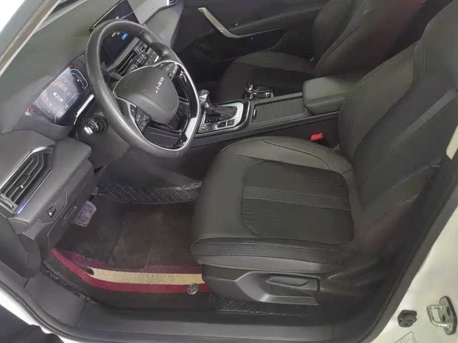 Dongfeng Aeolus Yixuan GS 2020 2020 230T Auto Yuemu Edition