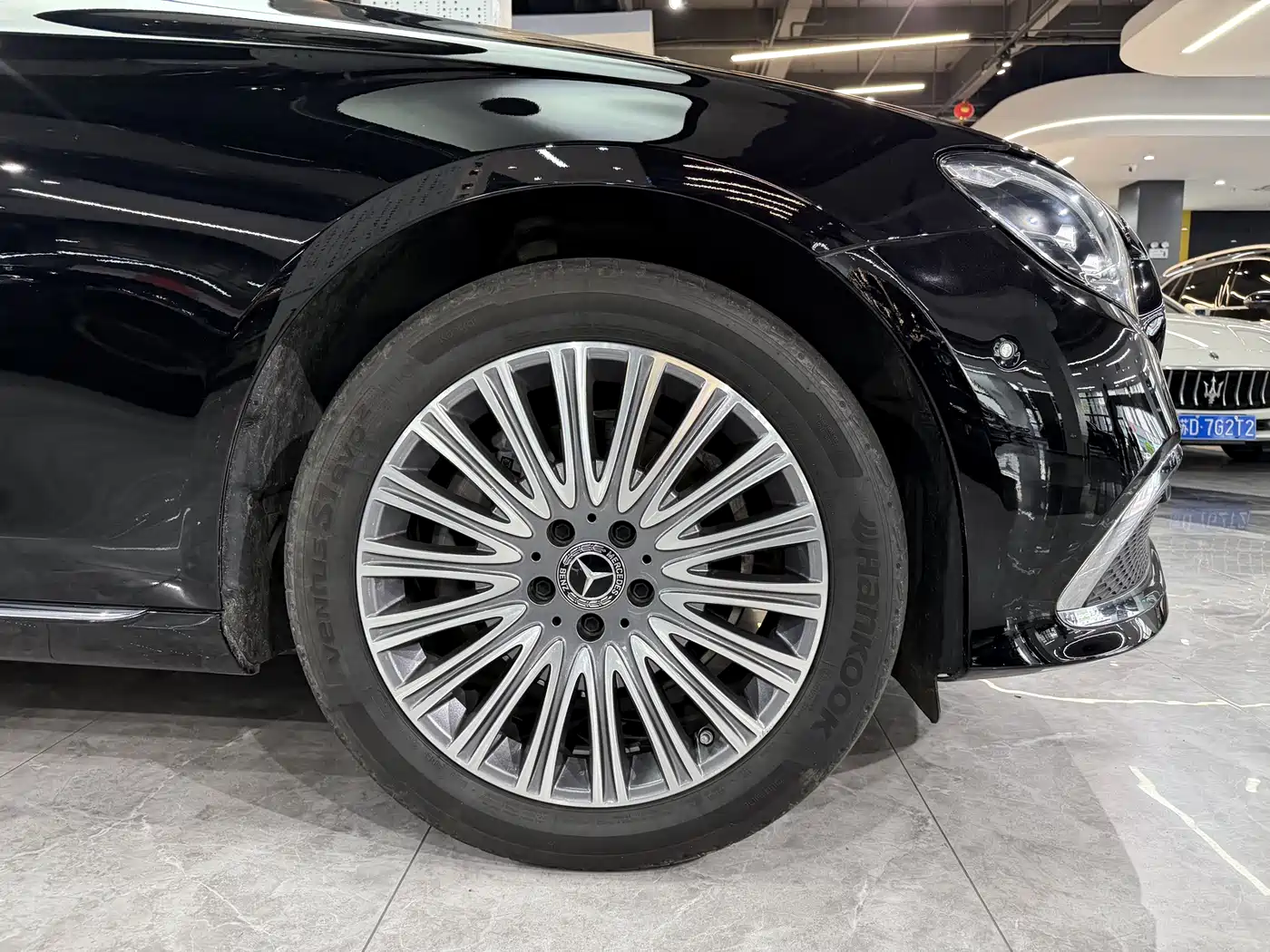 Mercedes-Benz E-Class 2022 E 300 L Fashion фото 13