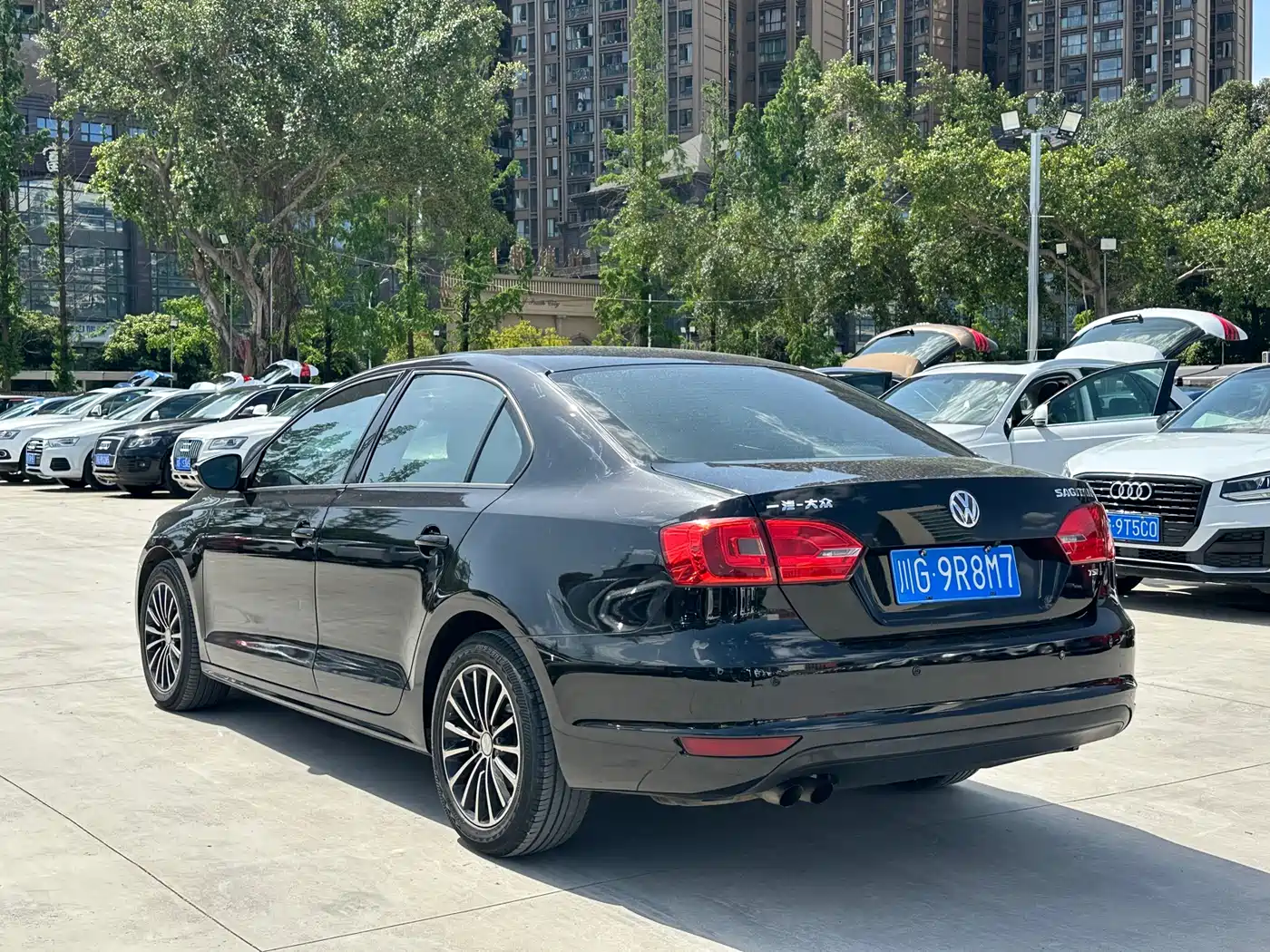 Volkswagen Sagitar 2014 1.4TSI Automatic Fashion фото 12