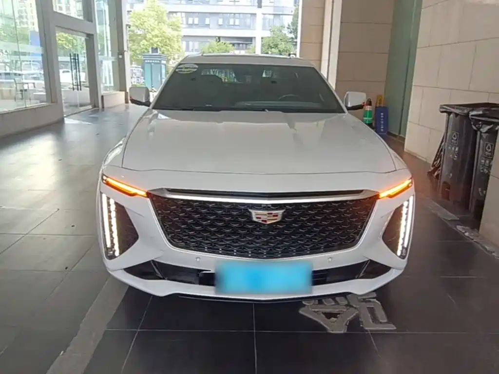 Cadillac CT6 2025 2023 28T Premium Model