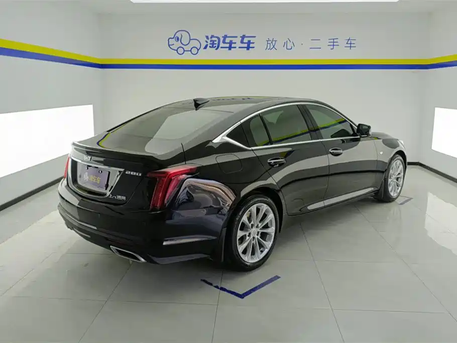CADILLAC CT5