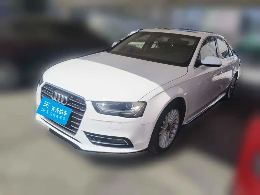 Фото 1 - Audi A4L
