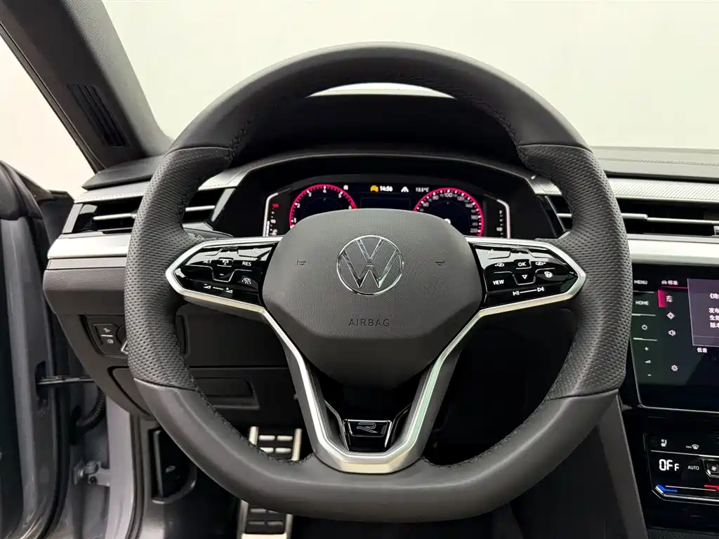 Volkswagen FAW-Volkswagen CC 2024 380TSI Eye-catching Edition фото 7