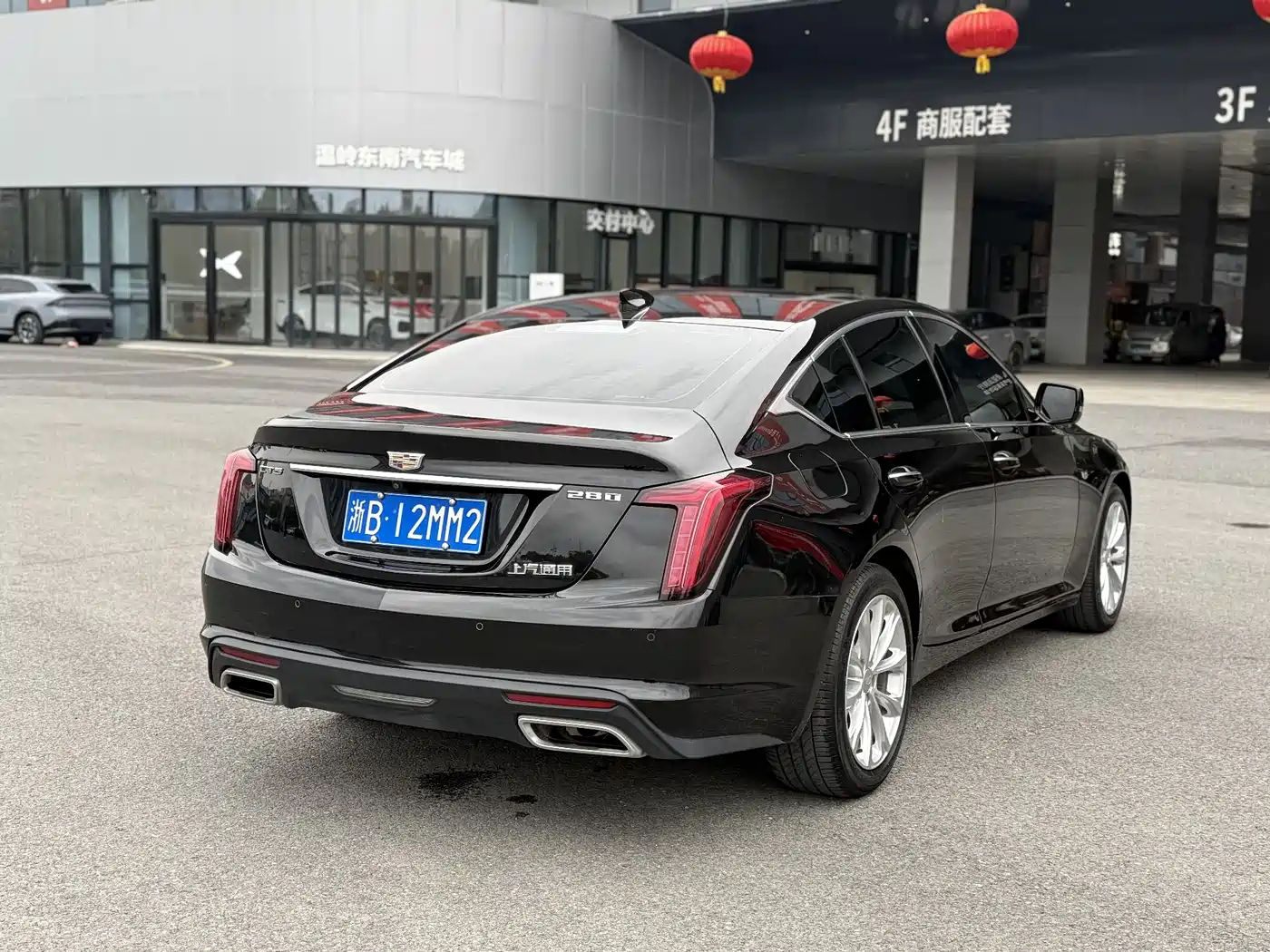 CADILLAC CT5