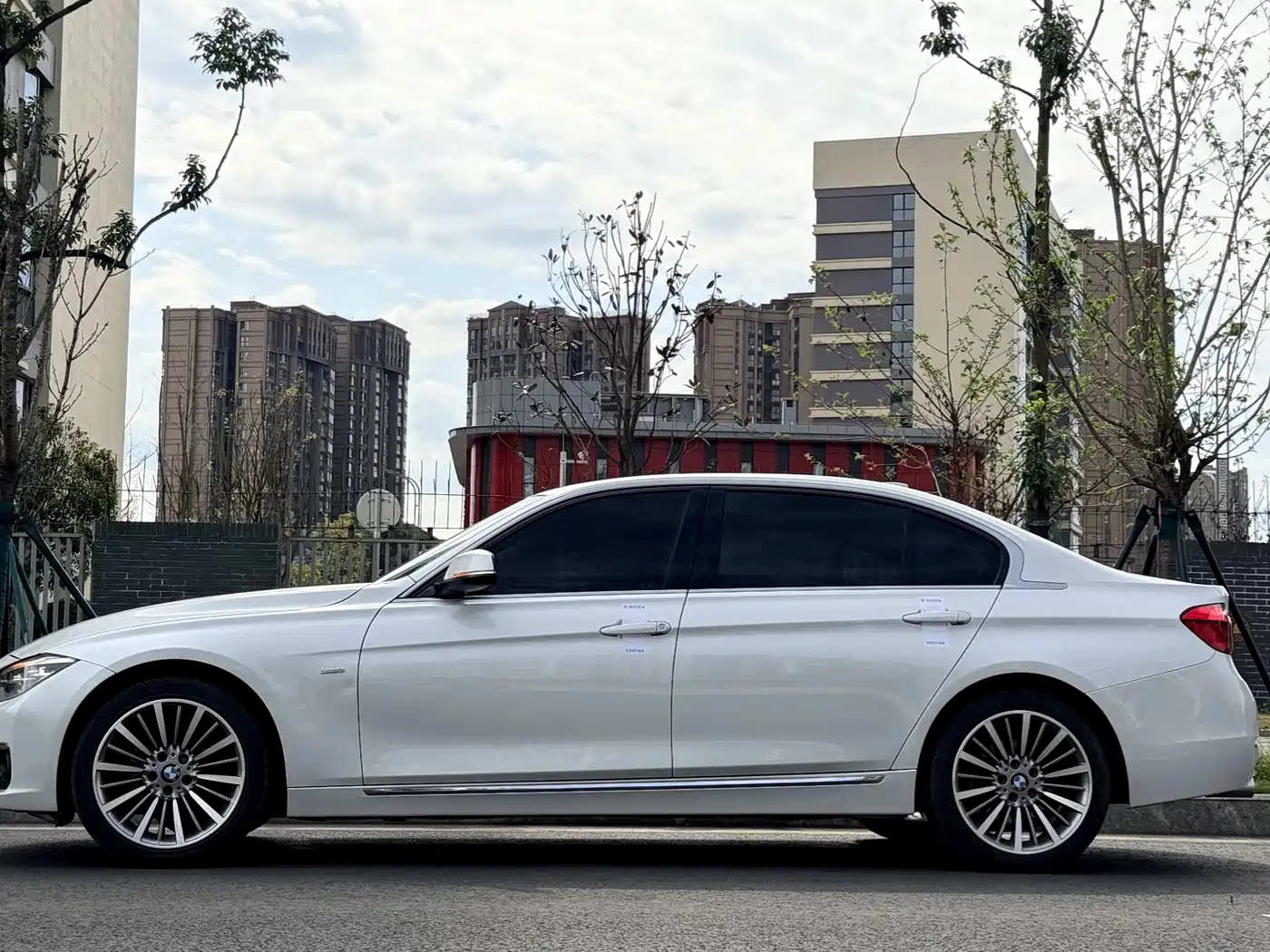 BMW 3 Series 2018 320Li Leading Luxury Package фото 10