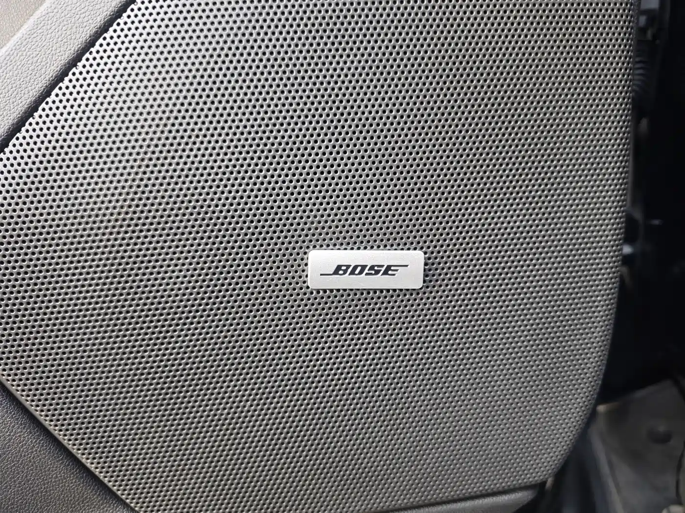 Cadillac XT6 2021 28T 6-Seater Luxury фото 19