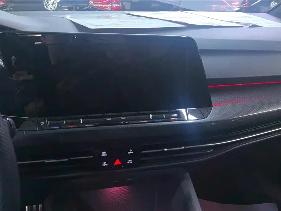 Volkswagen Golf GTI 2023 380TSI DSG GTI фото 13