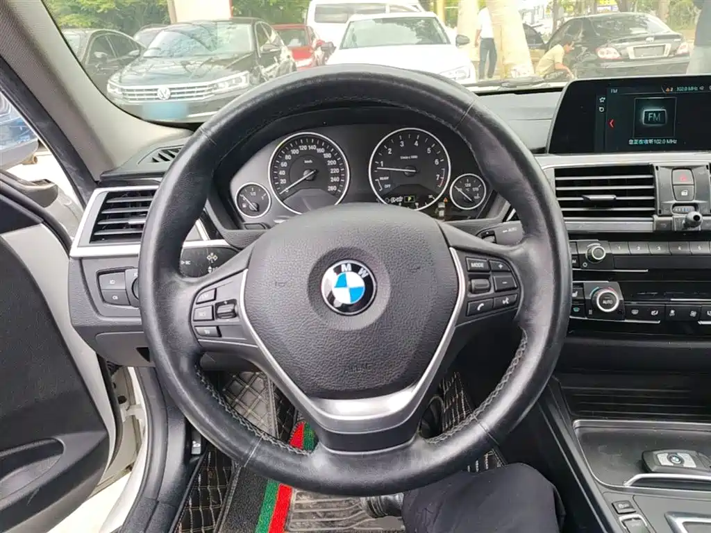 BMW 3 Series 2018 320Li Fashion Style фото 11