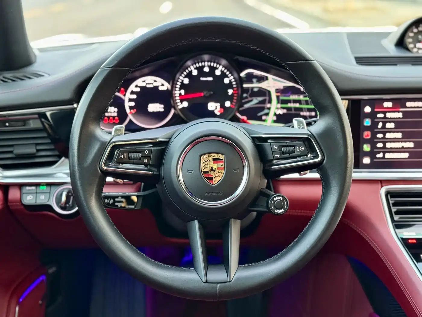 Porsche Panamera 2023 Panamera 2.9T Platinum Edition фото 19