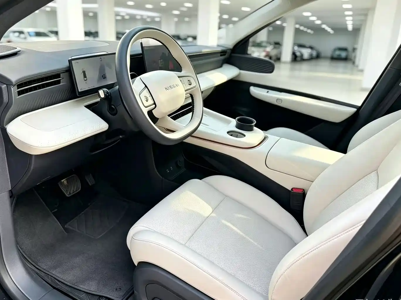 Фото 2 - Nissan NX8