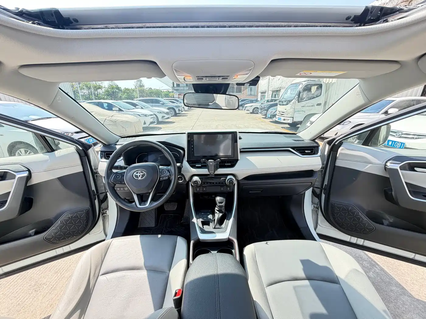 Toyota RAV4 Rongfang 2021 2.0L CVT 4WD Trend PLUS фото 13