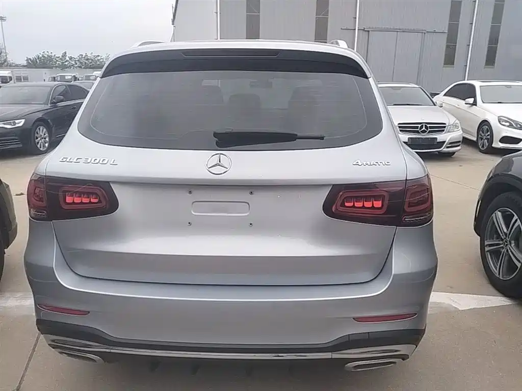 Mercedes-Benz GLC 2022 GLC 300 L 4MATIC Dynamic Collector's Edition фото 6