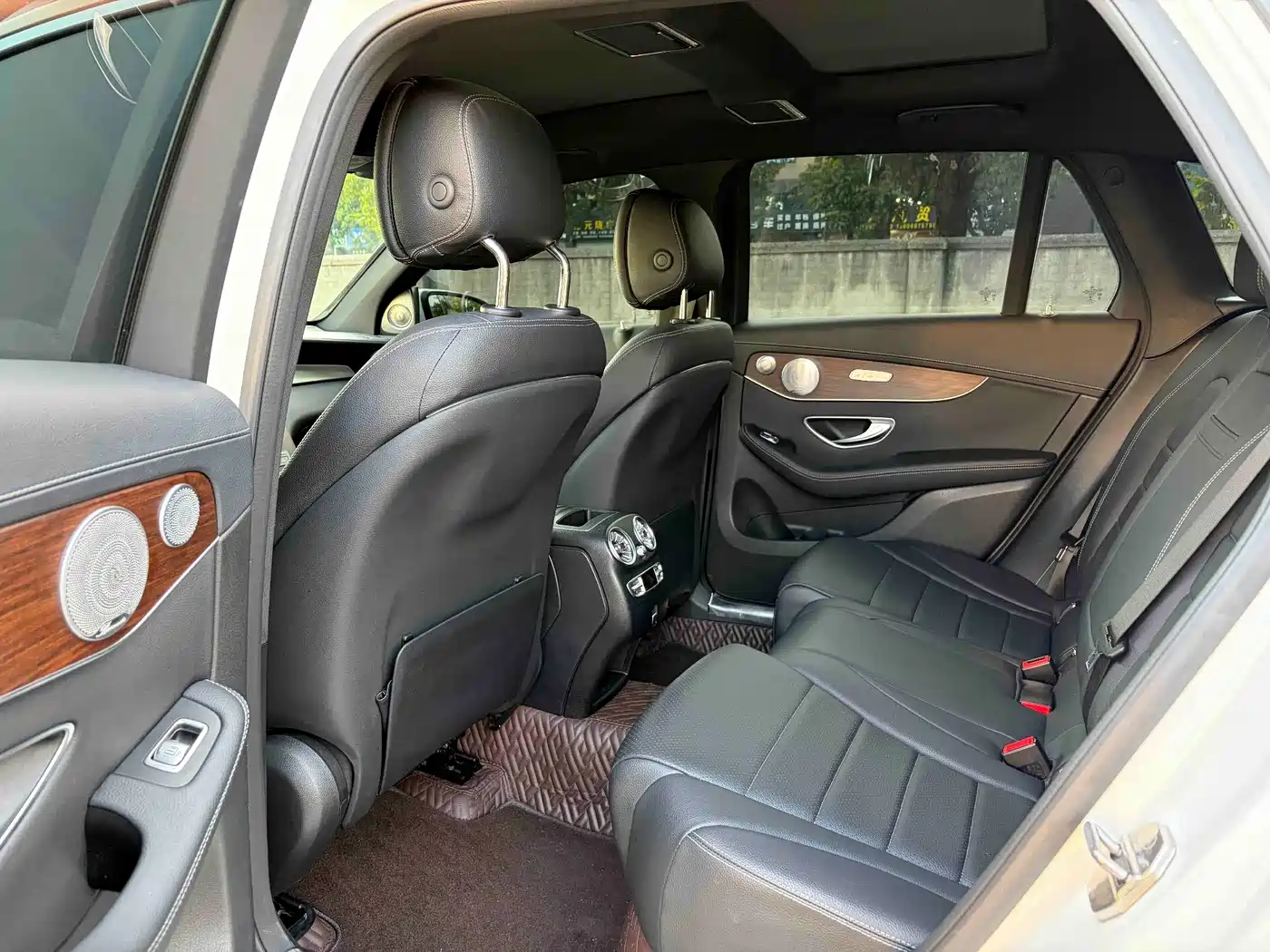 Mercedes-Benz GLC 2021 GLC 300 L 4MATIC Luxury фото 7