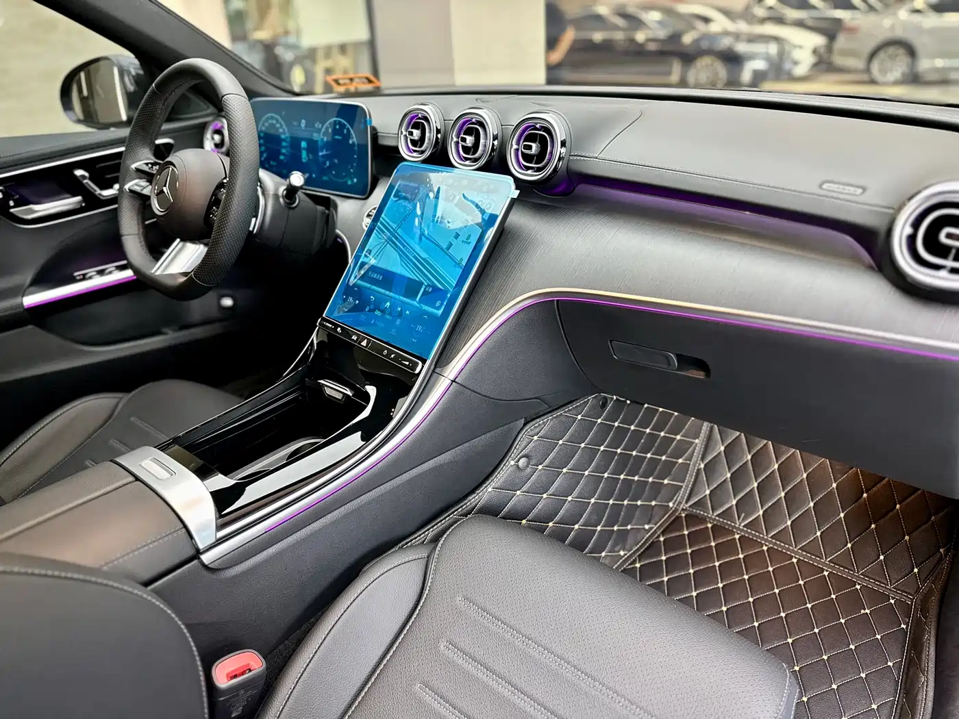 Mercedes-Benz C-Class 2023 Facelift C 260 L Sport Edition фото 5