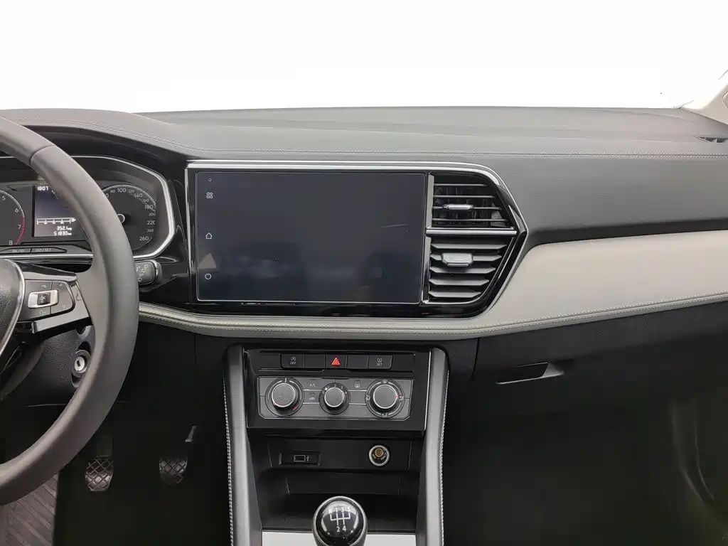 Фото 12 - Jetta VS5
