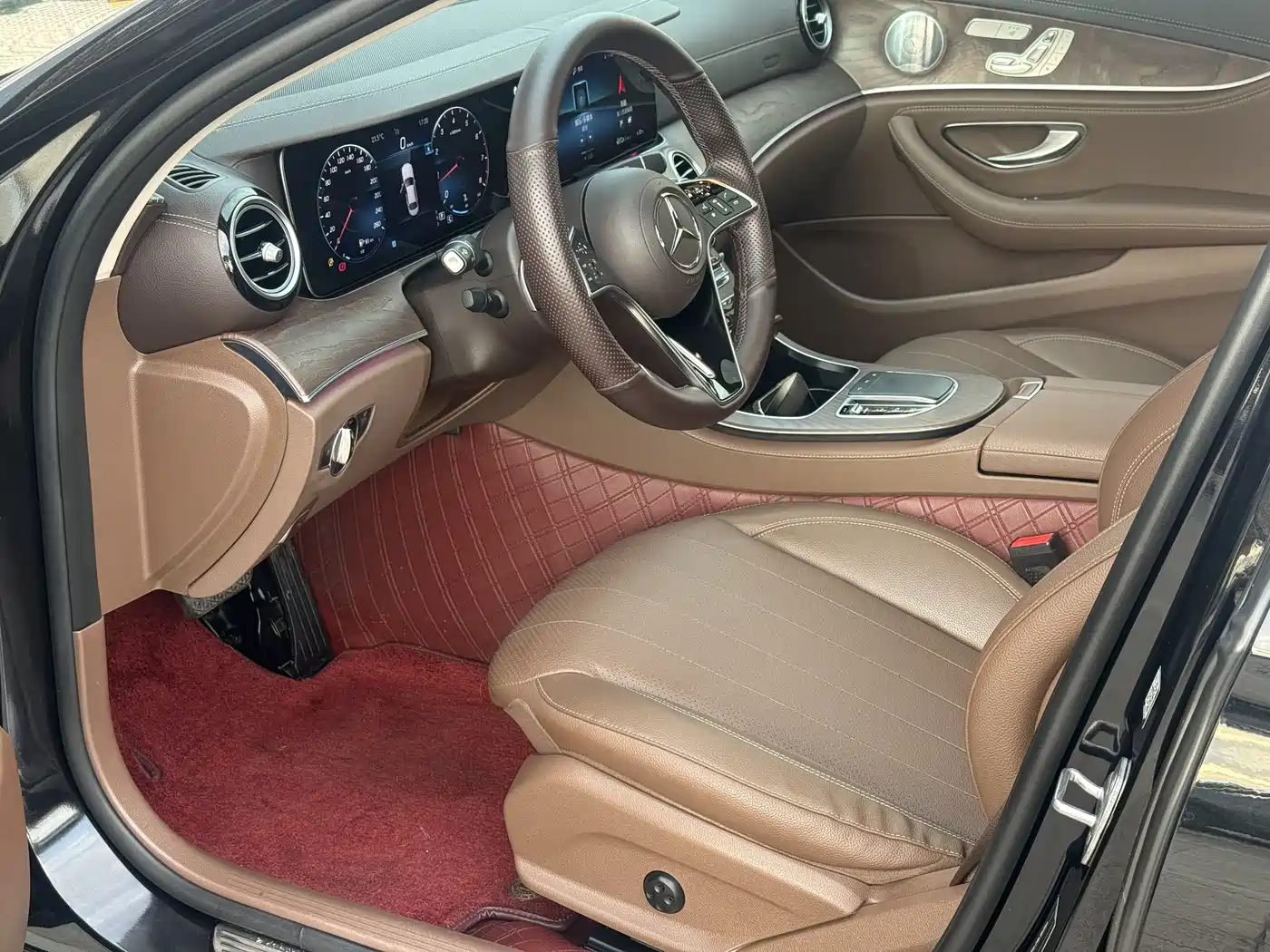 Mercedes-Benz E-Class 2021 E 300 L Luxury фото 5