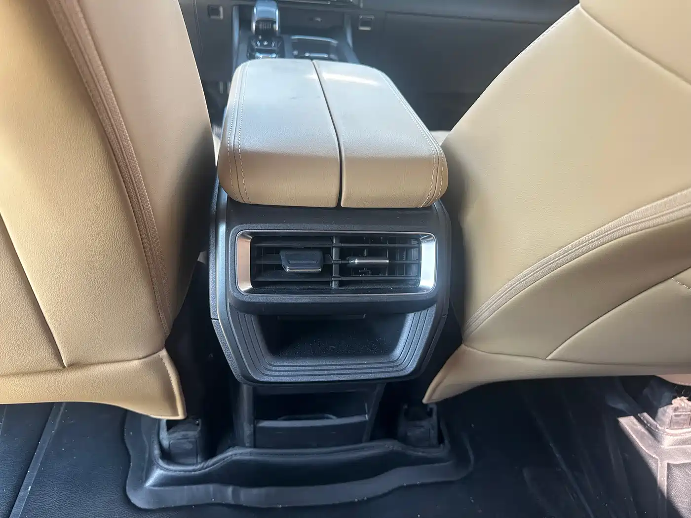 GEELY AUTOMOBILE HAOYUE L