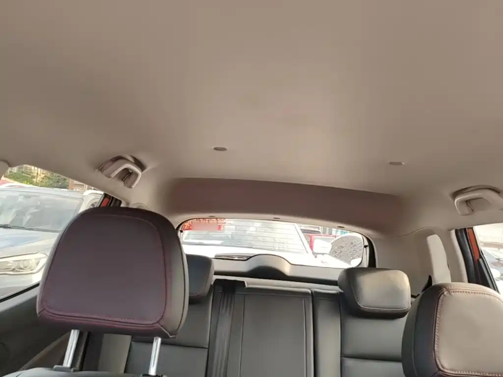 Changan CS15 2016 2016 1.5L Automatic Luxury