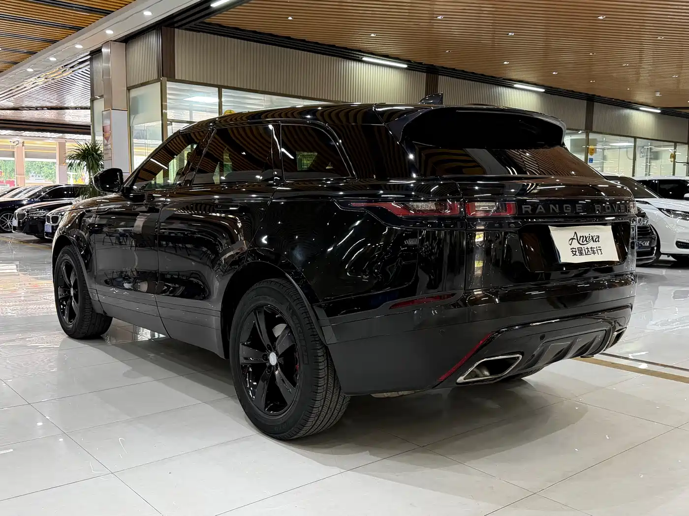 Land Rover Range Rover Velar 2018 P380 R-DYNAMIC S фото 7