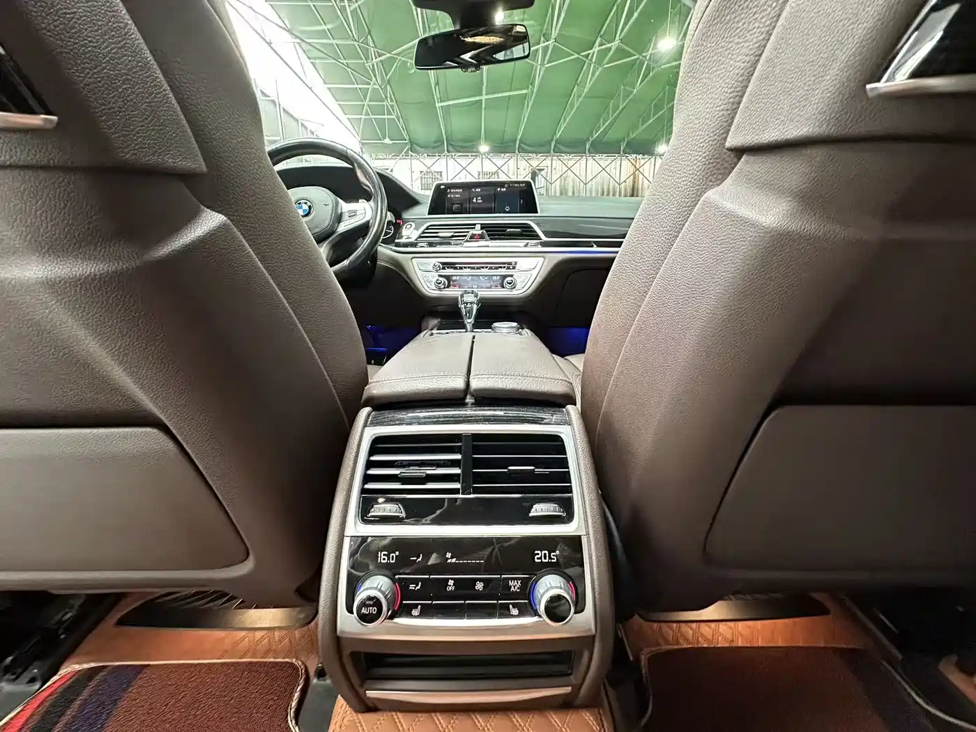 BMW 7 Series 2018 730Li Leading Type M Sport Package фото 12