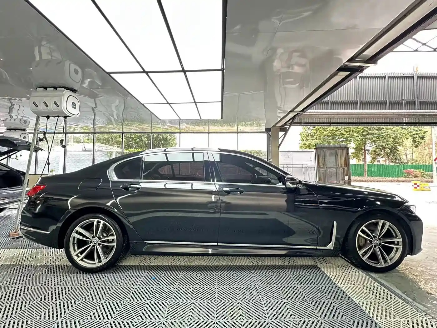 BMW 7 Series 2018 730Li Leading Type M Sport Package фото 4