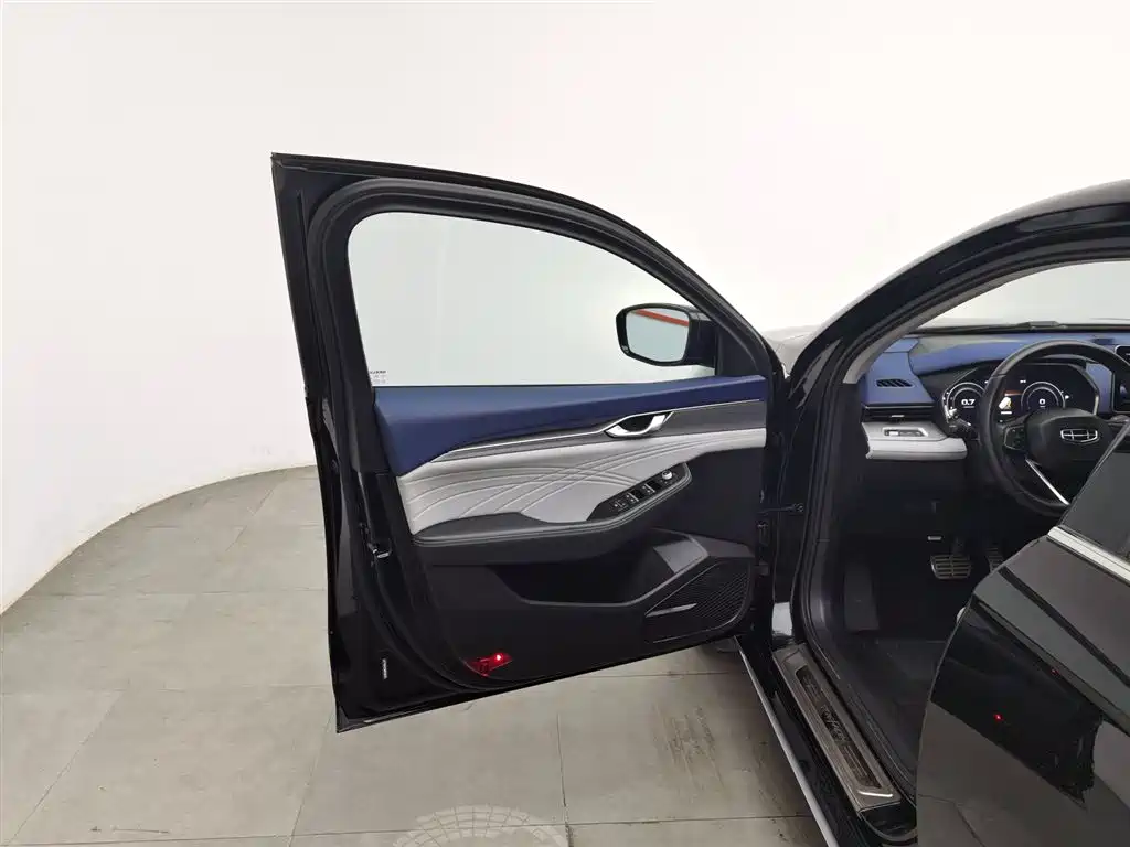 GEELY AUTOMOBILE XINGRUI