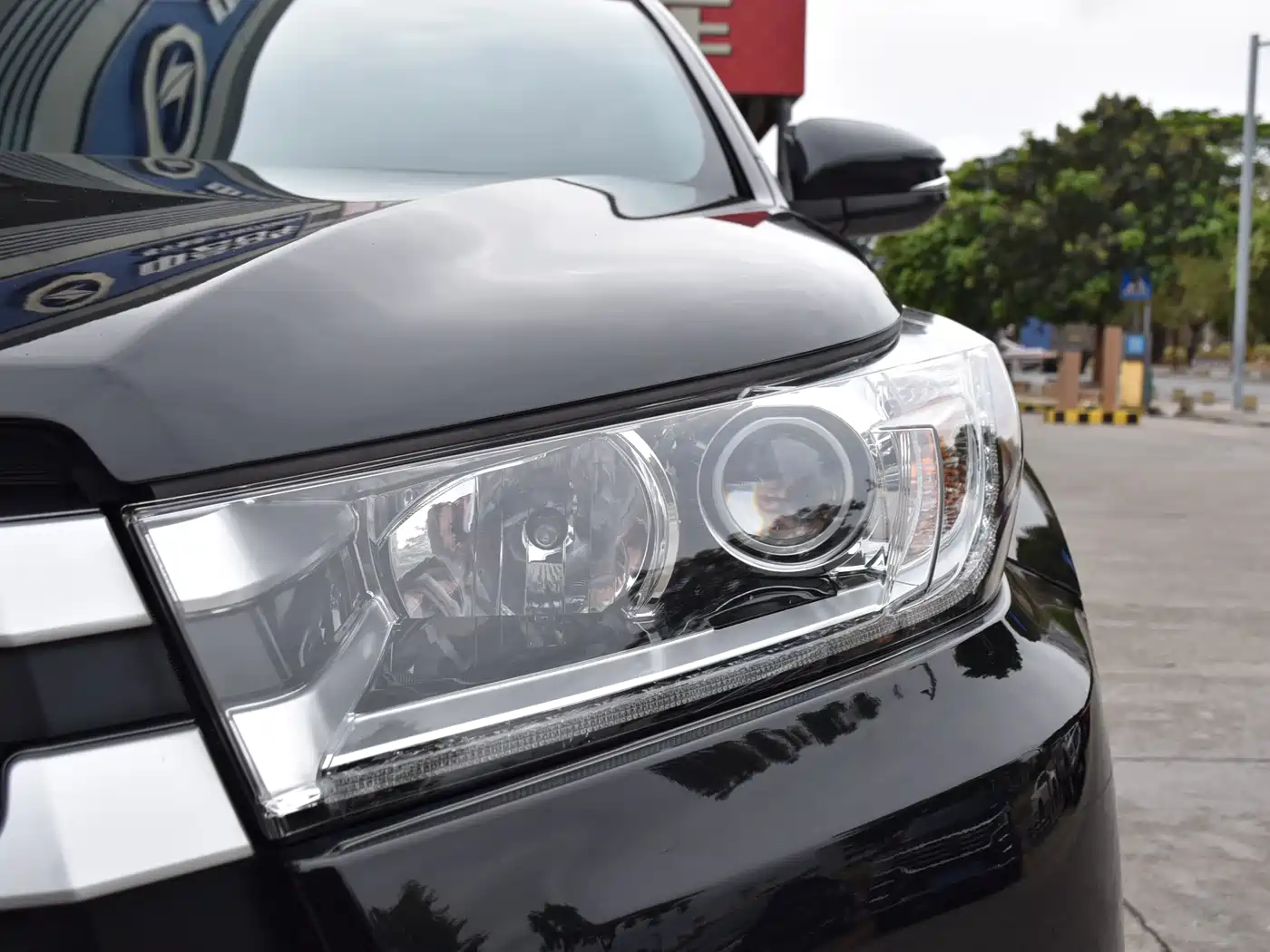 Toyota Highlander 2021 2.0T FWD Luxury 7-Seater фото 16