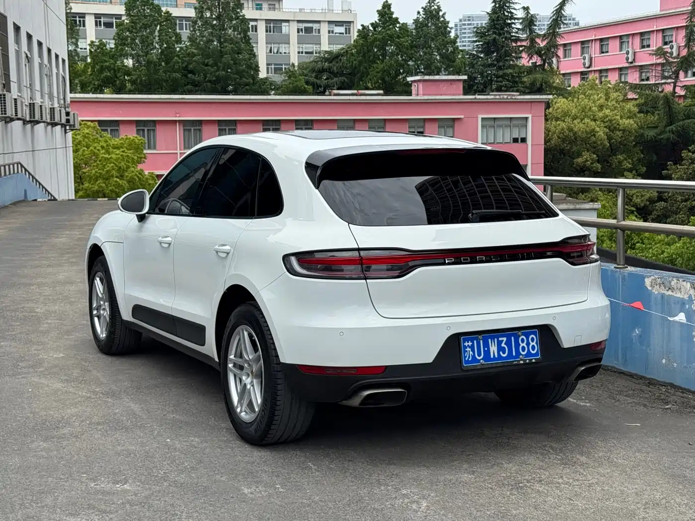 Porsche Macan 2021 Macan 2.0T фото 3