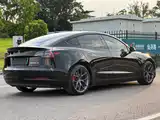 Фото 6 - Tesla Model 3