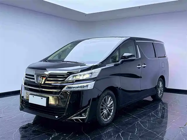 Toyota Vellfire 2021 Crown Hybrid 2.5L HV Premium Edition — фото 1