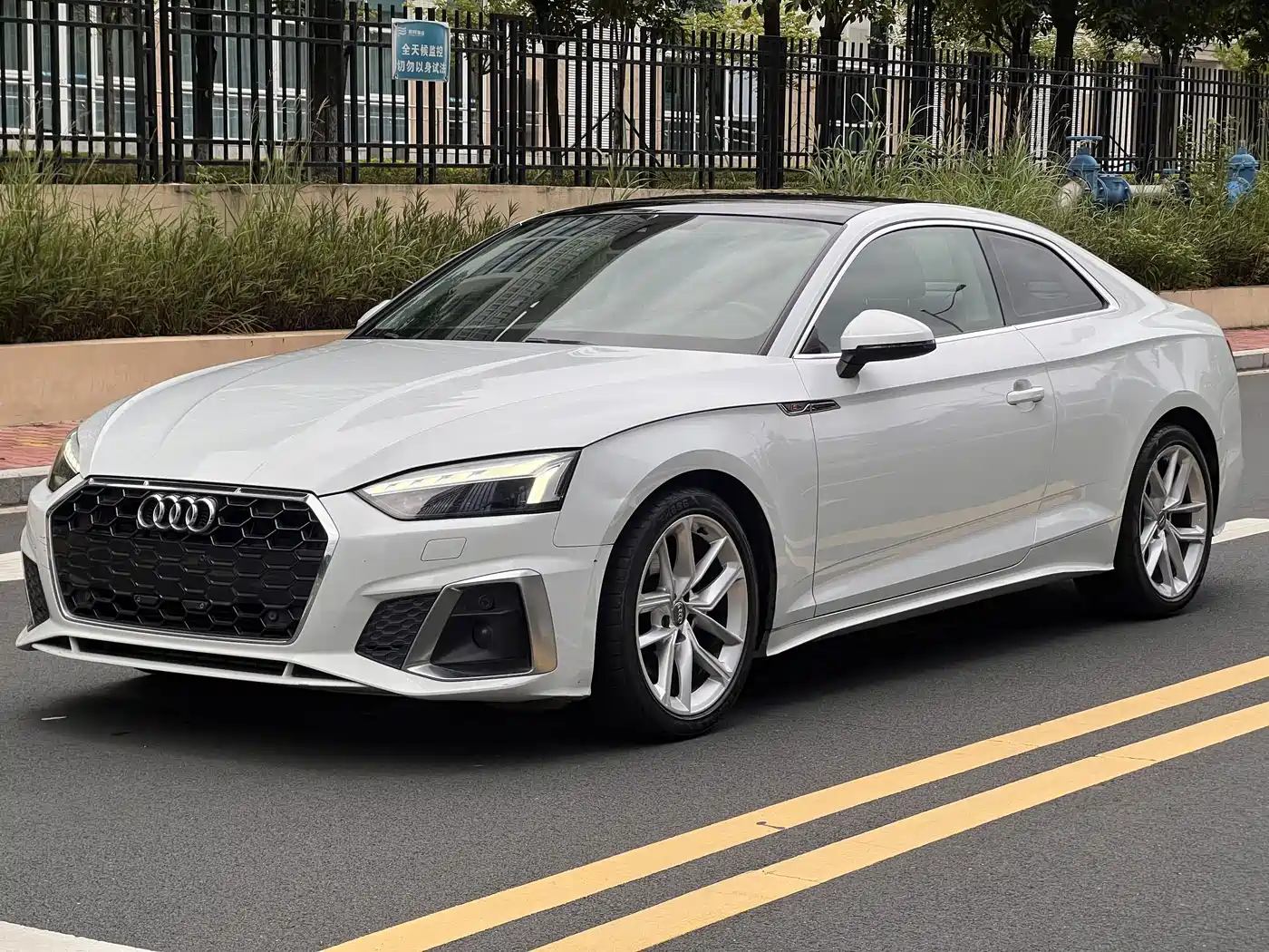 Фото 1 - Audi A5 (Import)