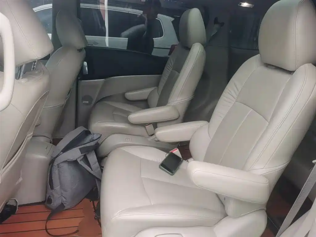 Buick GL8 2014 3.0L XT Luxury Business Flagship фото 17