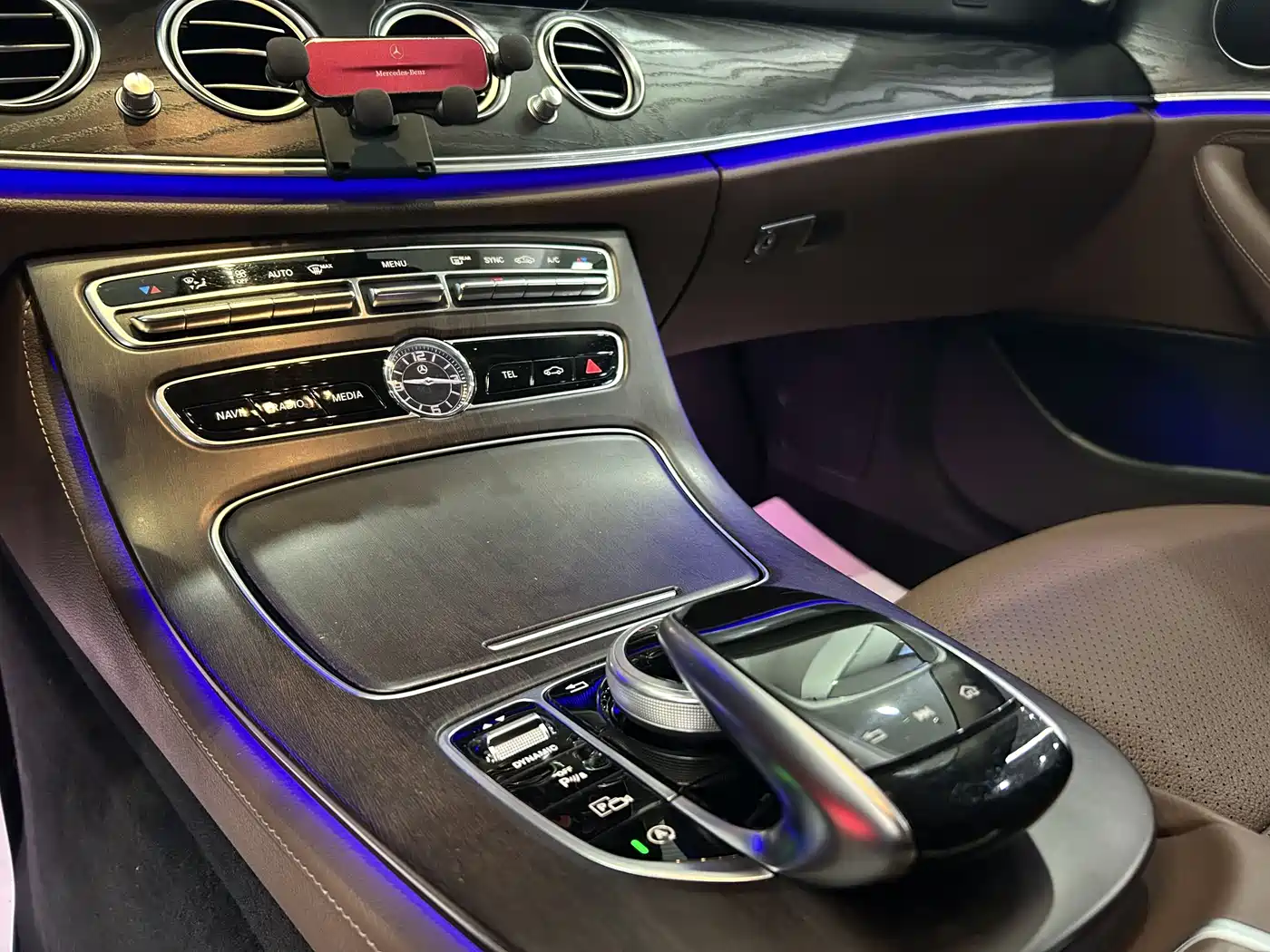 Mercedes-Benz E-Class 2016 E 300 L Sport Fashion Type фото 7