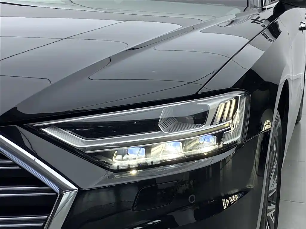 Audi A8 2019 Facelift Plus A8L 55 TFSI quattro Luxury фото 36