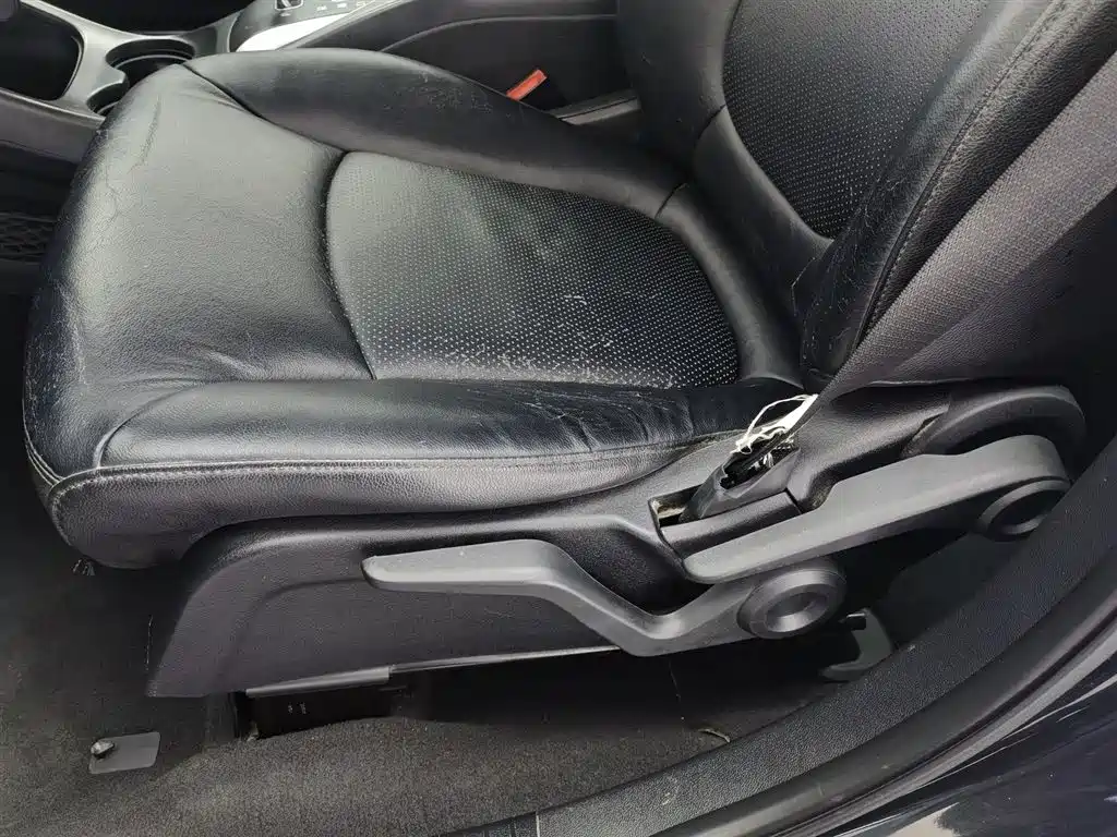 Fiat Freemont 2012 2.4L Comfort Edition фото 20
