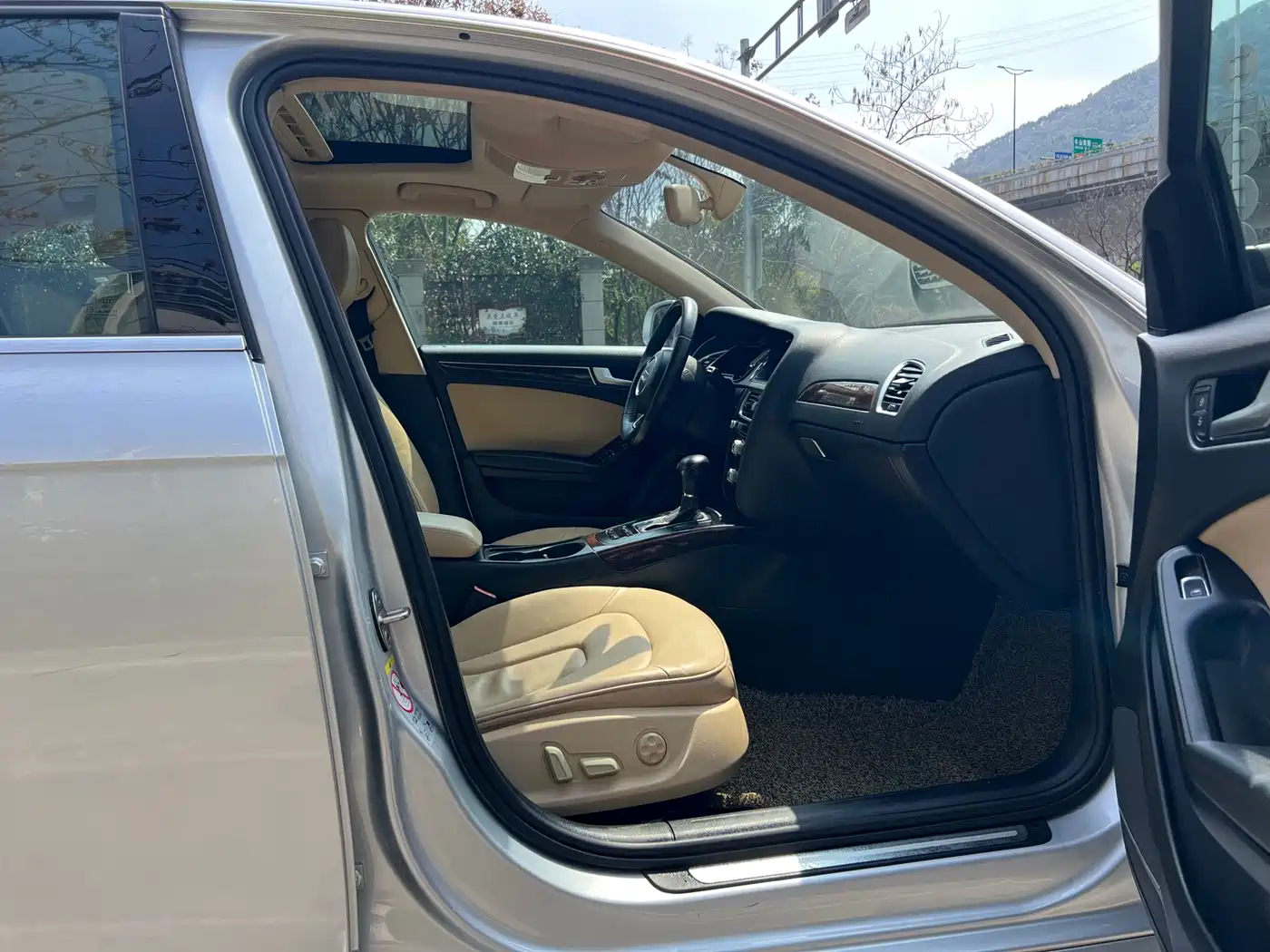 Audi A4L 2013 35 TFSI Automatic Comfort фото 11