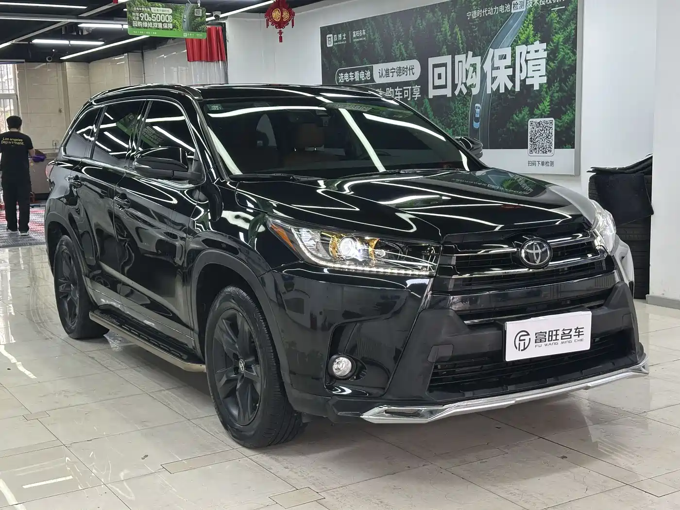 Toyota Highlander 2018 Model 2.0T 4WD Knight Edition 7-Seater China VI фото 3