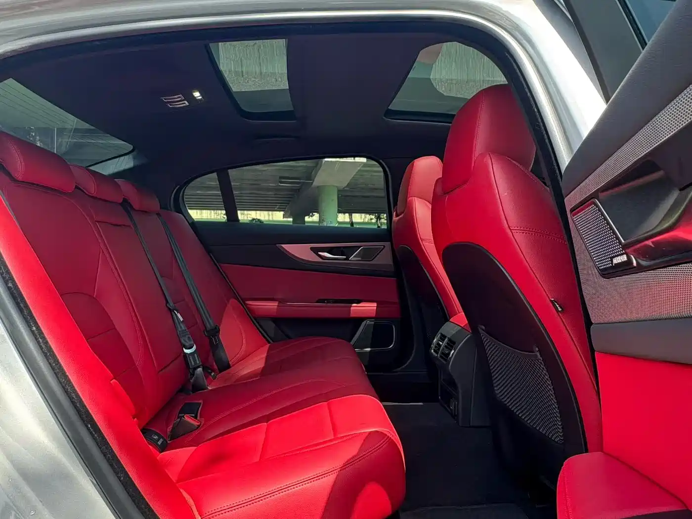 JAGUAR XEL