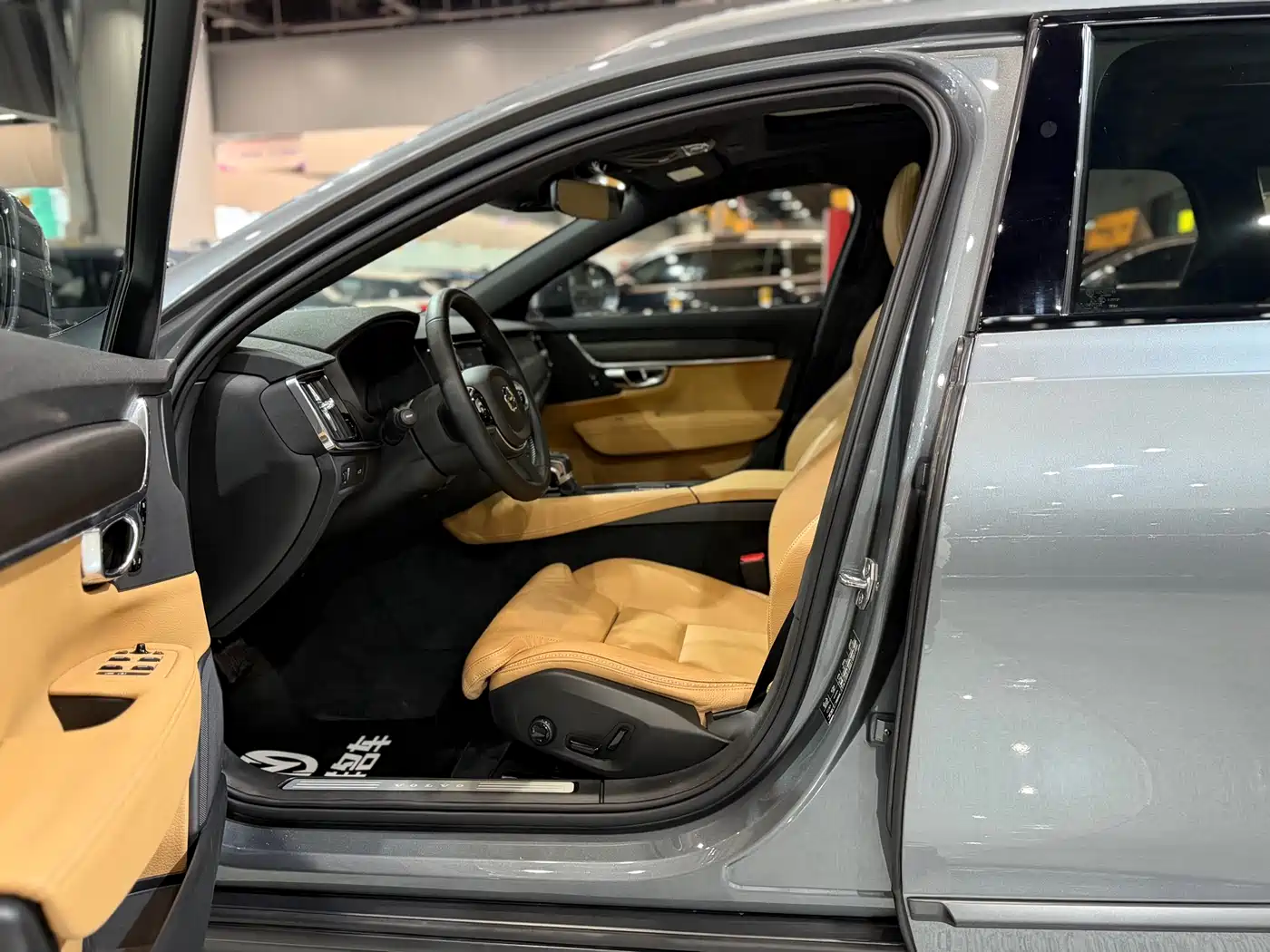 Volvo V90 2018 2017 Cross Country T5 AWD Smart Edition