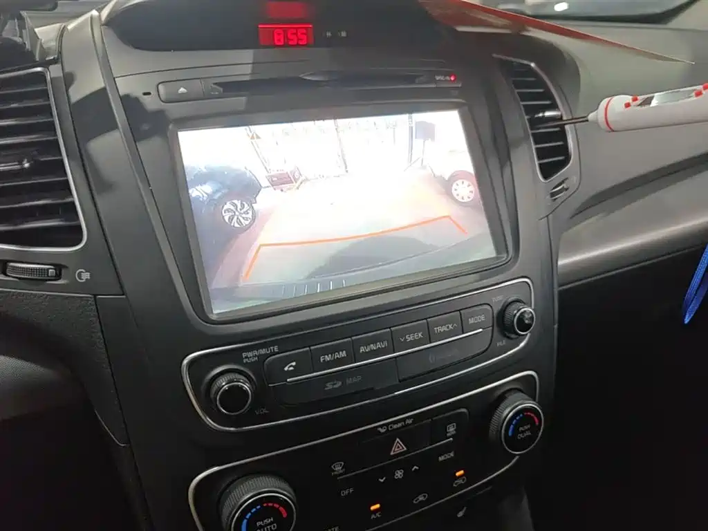 Kia Sorento 2015 2013 2.4L 5-seat Gasoline Luxury Edition